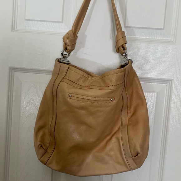 B. MAKOWSKY -Genuine Leather Bag - Picture 5 of 16